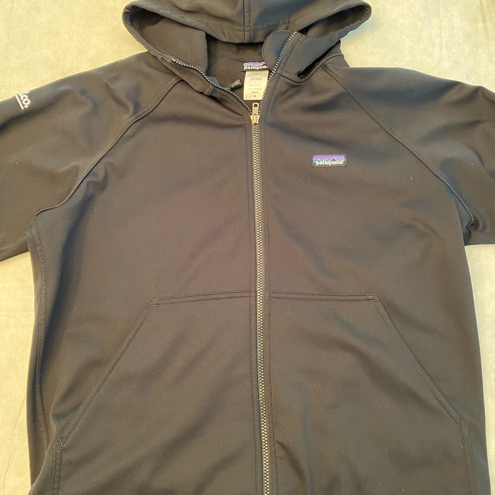 Patagonia Men's / Unisex 100%Poly Ski Hoodie Full Zip Black. “Booz&co” Logo